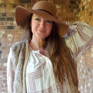 Meet your Posher, Tracy